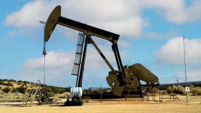 Uluslararası Brent petrolün varil fiyatı 97, 41 dolar