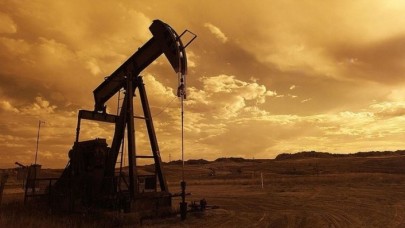 Uzmanlar duyurdu: Petrol 100 doların altına iner mi?