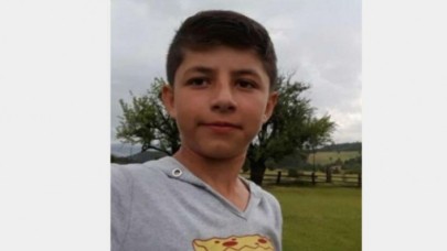 16 yaşındaki Enis Nuri Yıldırım  temizlemek için aldığı babasının tüfeğinin kazara ateş alması sonucu öldü.