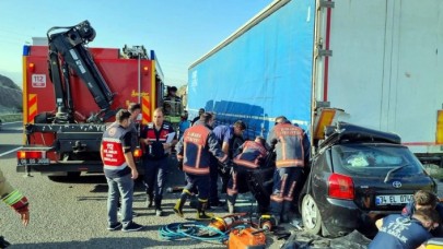 Ankara'da feci kaza: Hatice Ayyıldız,  Fatih Ayyıldız,  Adile Aydınar,  Mehmet Aydınar öldü