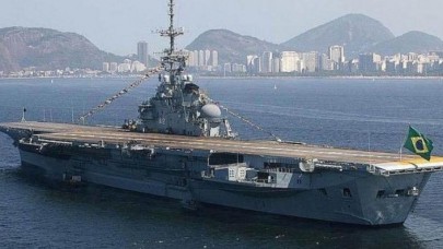 Asbestli gemi açıklaması! Bakan Kurum: NAE Sao Paulo gemisinin Türk karasularına girmesine izin verilmeyecek