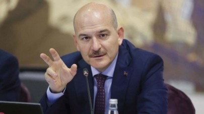 Bakan Soylu resti çekti: Bir dakika görev yapan şerefsizdir