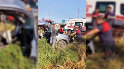 Çanakkale'de tırla çarpışan otomobil sürücüsü  Remzi Türker öldü