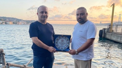 Cemil Topal’a Yılın Ödülü