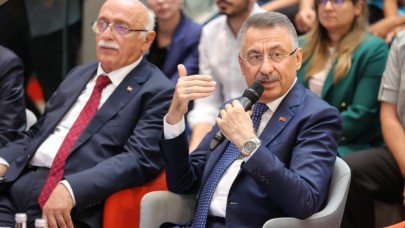 Cumhurbaşkanı Yardımcısı Oktay'dan kanser ilacı açıklaması