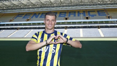 Fenerbahçe yeni transferini açıkladı