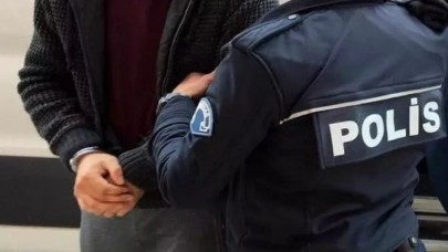 FETÖ'nün 'mahrem imamı' saklandığı evde yakalandı