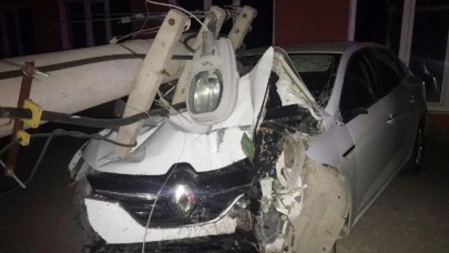 Hollanda'dan tatile geldikleri Aksaray'da kaza yaptılar: Erdem İyikasap öldü,  İsmail Akkoç ağır yaralı