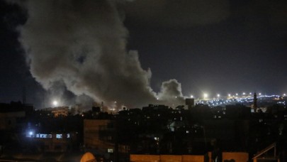 İsrail'in Gazze'nin Refah bölgesine düzenlediği saldırıda 7 kişi yaşamını yitirdi
