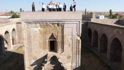 Kayseri'de 790 yıllık Sultan Hanı turizme kazandırılacak