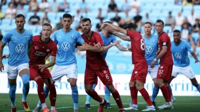 Malmö'de 4 gollü maç: Sivasspor turu zora soktu