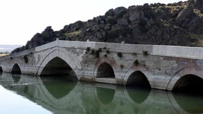 Mimar Sinan'ın Selçuklu mirası köprüsü yıllara meydan okuyor