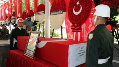 Şehit Mahsun Şimşek memleketi Gaziantep'te son yolculuğuna uğurlandı