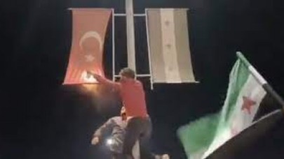 Türkiye'ye karşı ayaklandılar: Suriye'nin kuzeyinde yıllardır beslediğimiz ÖSO,  Türk bayrağına saldırdı