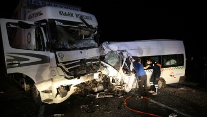 Bursa'dan düğünden dönüyorlardı. Sivas'ta korkunç kaza: 8 kişi öldü