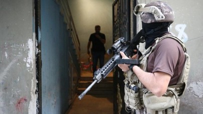 Büyükşehir Belediyesi çalışanı 10 PKK/KCK şüphelisine yönelik operasyon