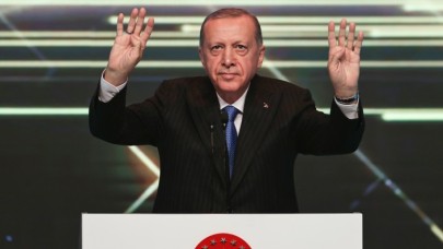 Erdoğan,  'Şimdi buradan haber veriyorum' dedi,  müjdeleri peş peşe sıraladı