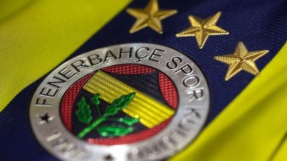 Fenerbahçe,  yıldız futbolcusu ile yolları resmen ayırdı