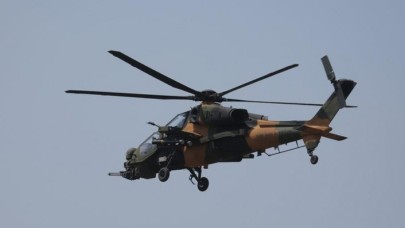 Pençe-Kilit bölgesinde bir helikopterimiz kaza kırıma uğradı,  bir personel kayıp