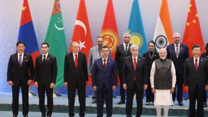 Şanghay İşbirliği Örgütü Zirvesi aile fotoğrafı