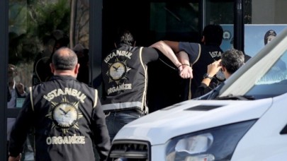 Sedat Peker'in sosyal medya paylaşımlarını yapan Emre Olur Türkiye'ye getirildi