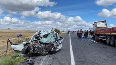 Tekirdağ'da TIR'a çarpan otomobildeki Orhan Köz öldü