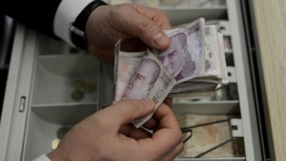 Tüzel kişilere dövizden TL mevduata geçişte sağlanacak destek için tarih kapsamı genişletildi