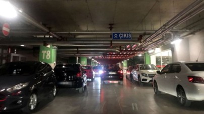 Ücretsiz otopark sunmak yasal sorumluluk!   AVM'lerden otopark ücreti alınmaz