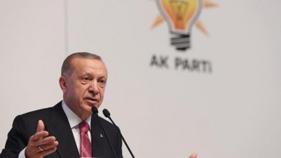 AK Parti'nin düzenleyeceği Türkiye Yüzyılı davetli listesi olay oldu: İşte listedeki şaşırtan isimler