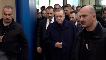 Cumhurbaşkanı Erdoğan,  yaralı madencileri ziyaret etti: Umutsuz değiliz