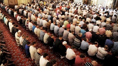 Diyanet'in bu haftaki Cuma hutbesi konusu" Kul ve Kamu Hakkı"