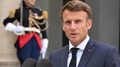 Fransa Cumhurbaşkanı Macron: Krizlerden geçiyoruz