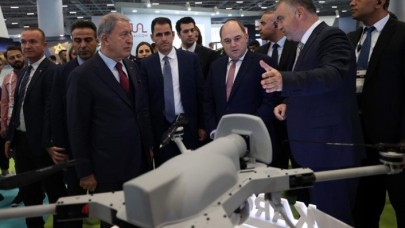 İngiltere Savunma Bakanı Wallace: TB2'ler modern savaşlarda bir oyun değiştirici oldu