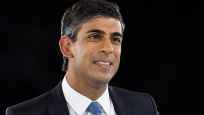 İngiltere'de ilk! Kraldan da zengin Hint kökenli Rishi Sunak başbakan oldu: Rishi Sunak kimdir?