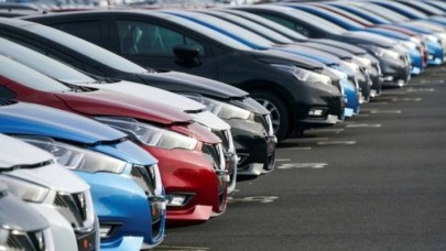 Otomobil devi logosunu ve modellerini değiştirdi: Fiyatları da yenilendi