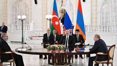 Putin,  Aliyev ve Paşinyan zirvesinde flaş anlaşma
