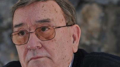 Sunucu Bülent Özveren hayatını kaybetti! Hastalığı neydi neden öldü ? Özveren kimdir?