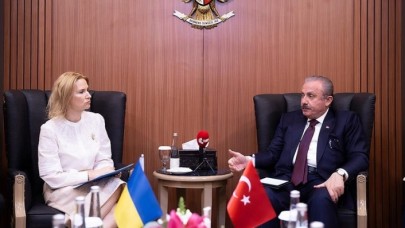 G20 Zirvesinde Ukrayna Meclis Başkan Yardımcısı Kondratyuk ile görüştü