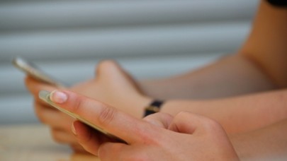 Telefon bağımlılığı kardiyovasküler hastalıkları riskini artırıyor