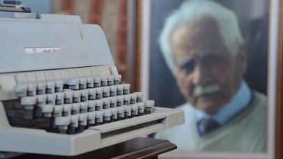 Türk şiirinin Türkmen dervişi: Bahaettin Karakoç