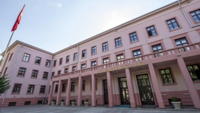 Türkiye-Finlandiya heyetleri NATO görüşmesi başladı