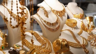 Uzmanından altın yatırımcısına 'temkinli davranma' uyarısı