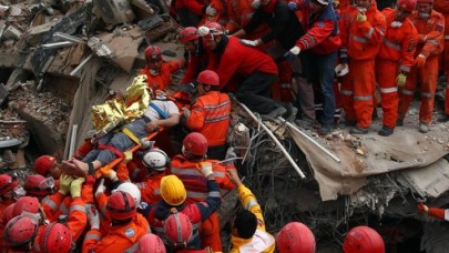 Yardımlaşma ve dayanışmanın sembolü: Van depremi