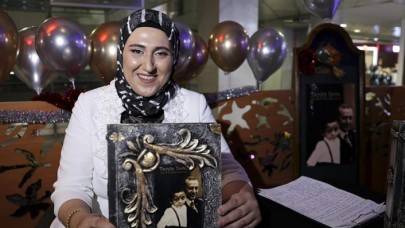 Yazar Fatma Korkutata,  81 ilden çocukların 'Tayyip Dede'ye olan duygularını mısralara döktü