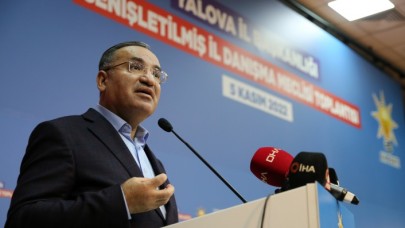 Adalet Bakanı Bozdağ: Bu millet kukla birine rıza göstermez