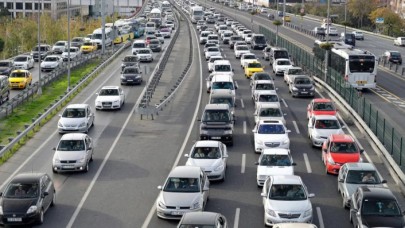 Araç sahipleri dikkat! Zorunlu uygulama yarın başlıyor,  yapmayana 1152 lira ceza!