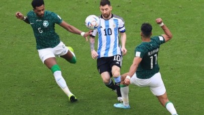 Asrın sürprizi: Suudi Arabistan Messili Arjantin'i devirdi