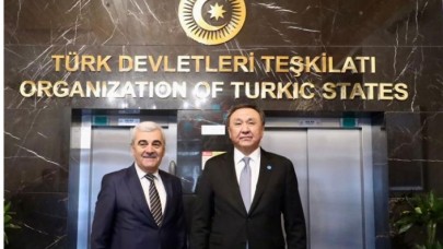 Azerbaycan Diaspora İşleri Bakan Yardımcısı TDT Genel Sekreterine nezaket ziyaretinde bulundu