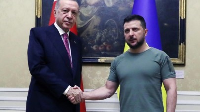 Cumhurbaşkanı Erdoğan ile Zelenskiy tahıl koridoruna ilişkin gelişmeleri görüştü
