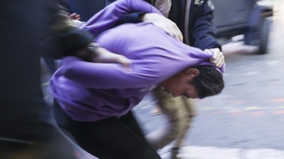 Gazeteci Yalçın Taksim saldırısını gerçekleştiren teröristi aklamaya çalışanları eleştirdi: Sola sızan PKK!